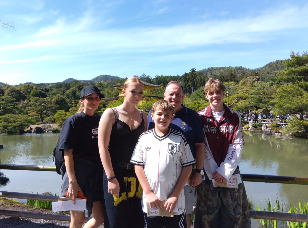 Kyoto in Half a Day: @Iwatayama Monkey Park & @Kinkaku-ji Temple