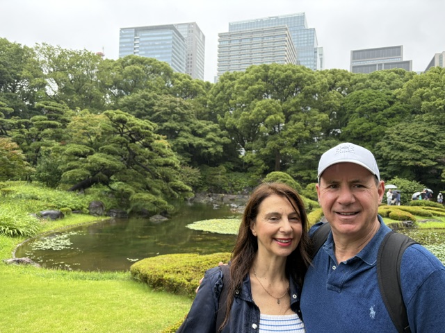 Tokyo in Half a Day: Imperial Palace East & Yanaka Ginza ~ Sendagi