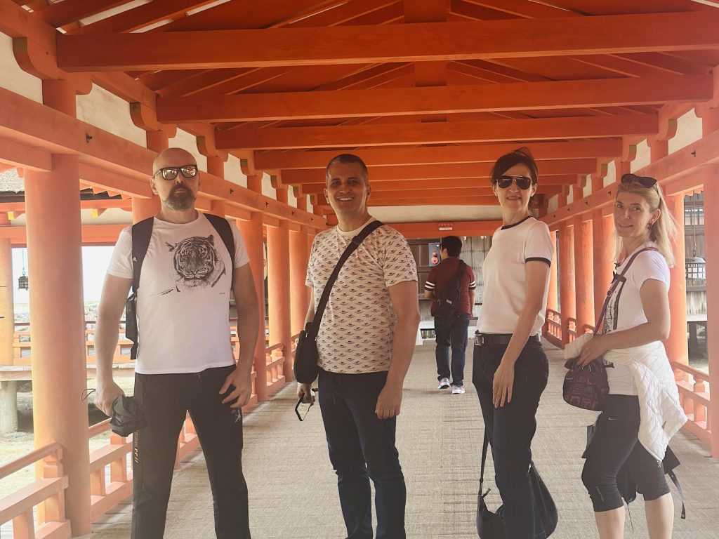 Hiroshima & Miyajima in 1 Day: Private Tour