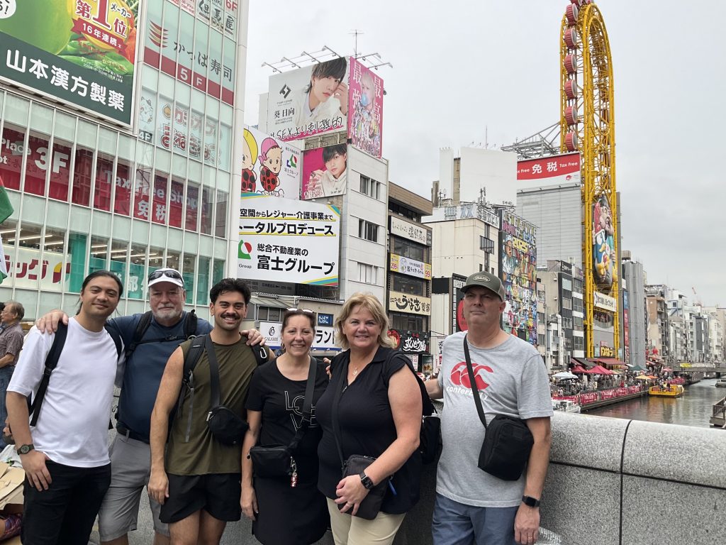 Osaka in Half a Day: @ Osaka Castle & @ Doguyasuji