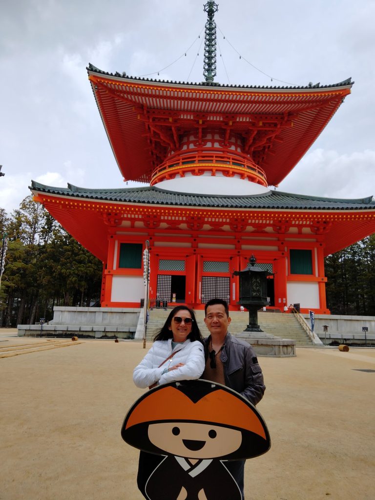 Wakayama in One Day: Rengejo-in Temple Gathering　 & Okunoin stroll　
