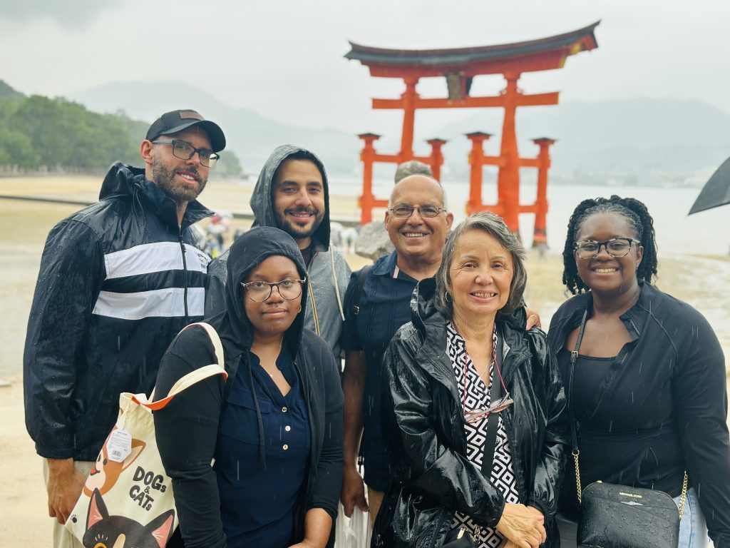 Hiroshima & Miyajima in 1 Day: Private Tour