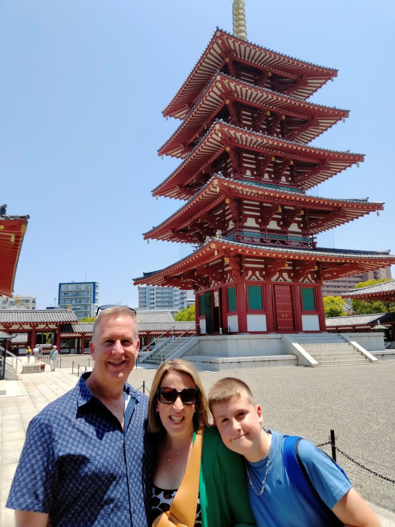 Osaka in Half a Day: Kuromon Market and stay there & Aizendo festival