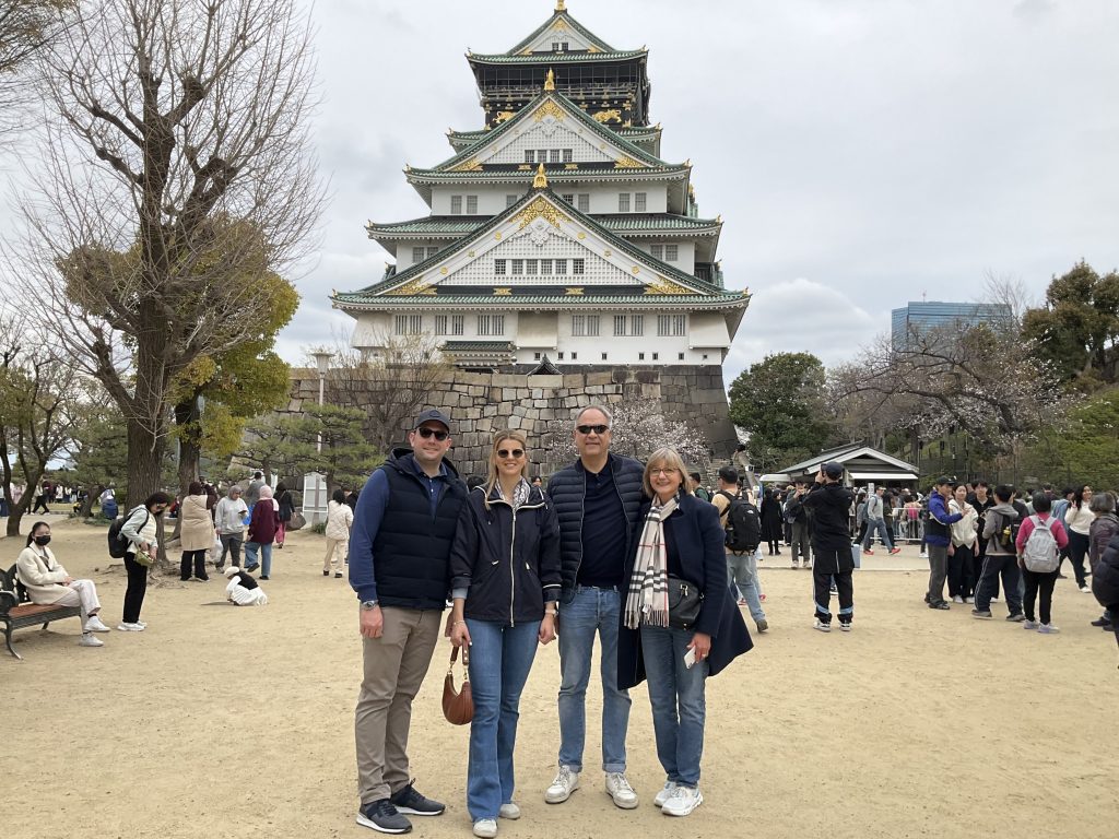 Osaka in One Day: @Osaka Castle & @Dotonbori