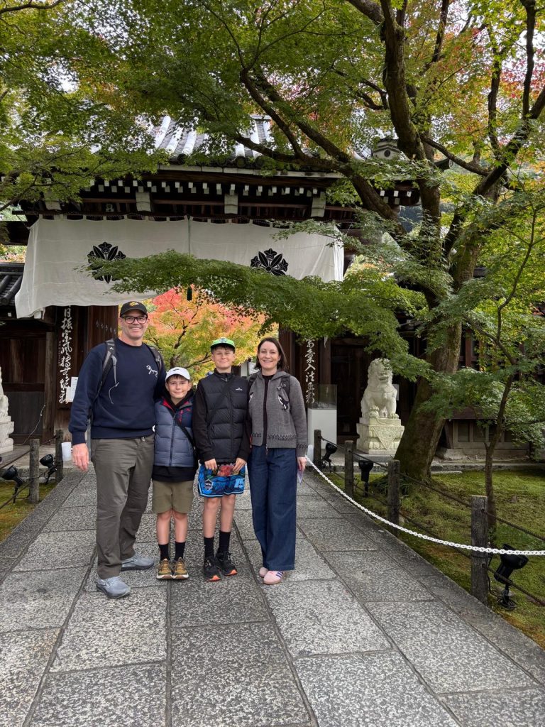 Kyoto in One Day: Kinkaku-ji Temple & To-ji Temple dismissal
