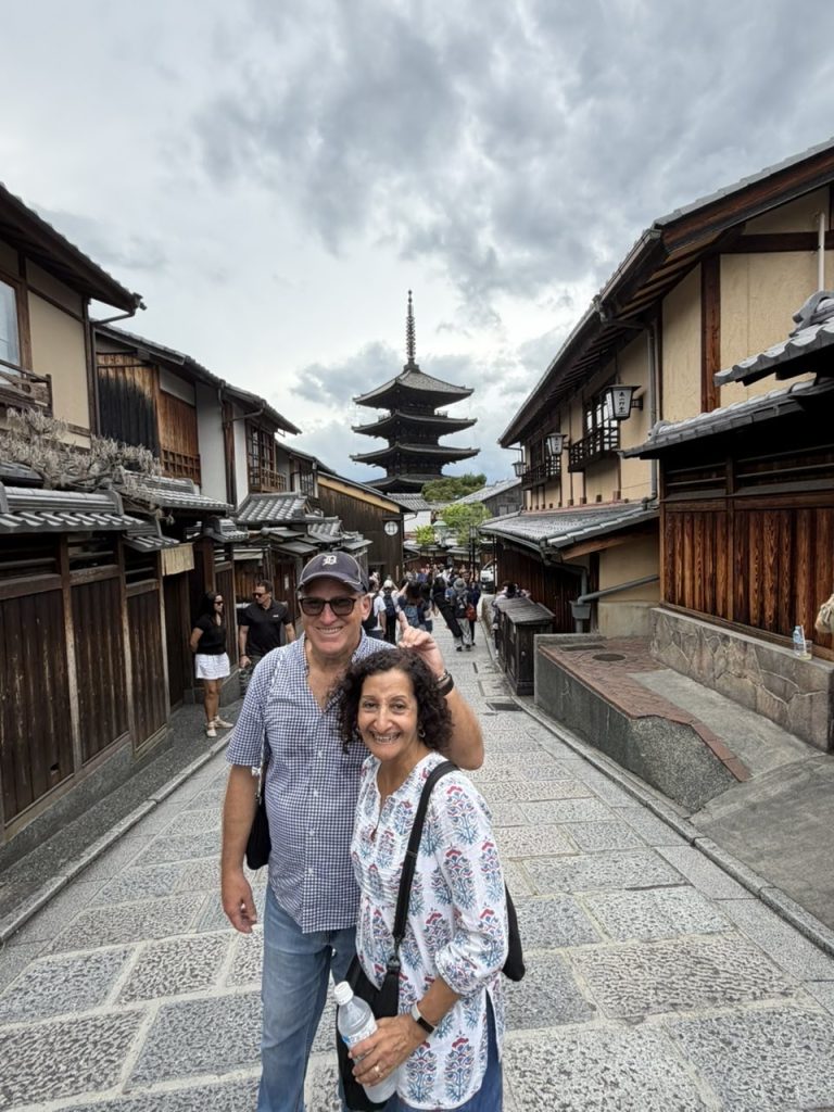 Osaka in One Day: Stroll through Nishiki & Fushimi Inari Taisha
