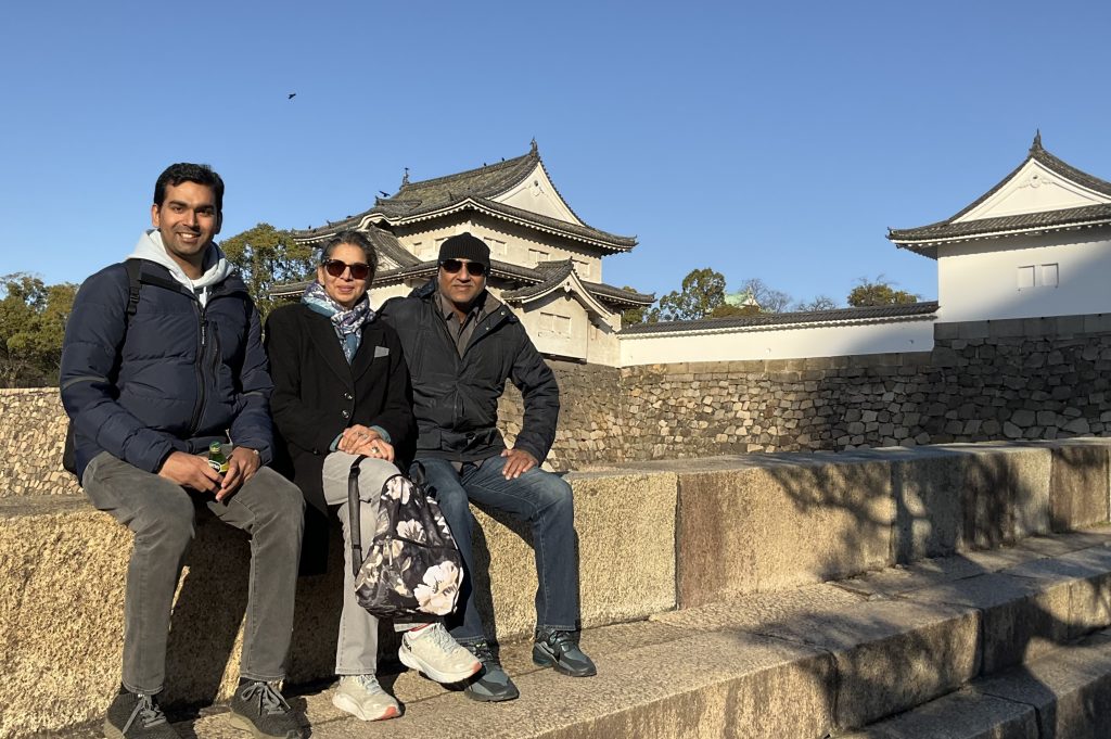 Osaka in Half a Day: @Shitennoji Temple & @Harukas Garden