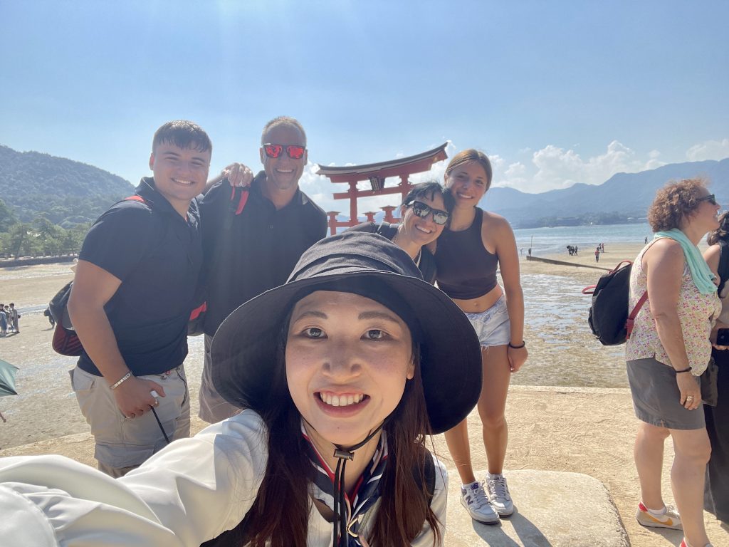 Hiroshima & Miyajima in 1 Day: Private Tour