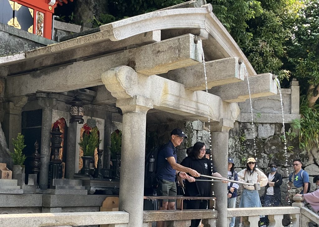 Osaka in One Day: @Kiyomizu-dera & ＠Fushimi Inari