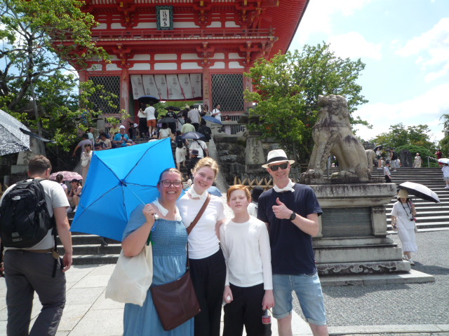 Kyoto in Half a Day: Kiyomizu-dera Temple & Walk Keihan Gojo → Hotel