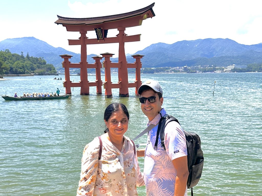 Hiroshima & Miyajima in 1 Day: Private Tour
