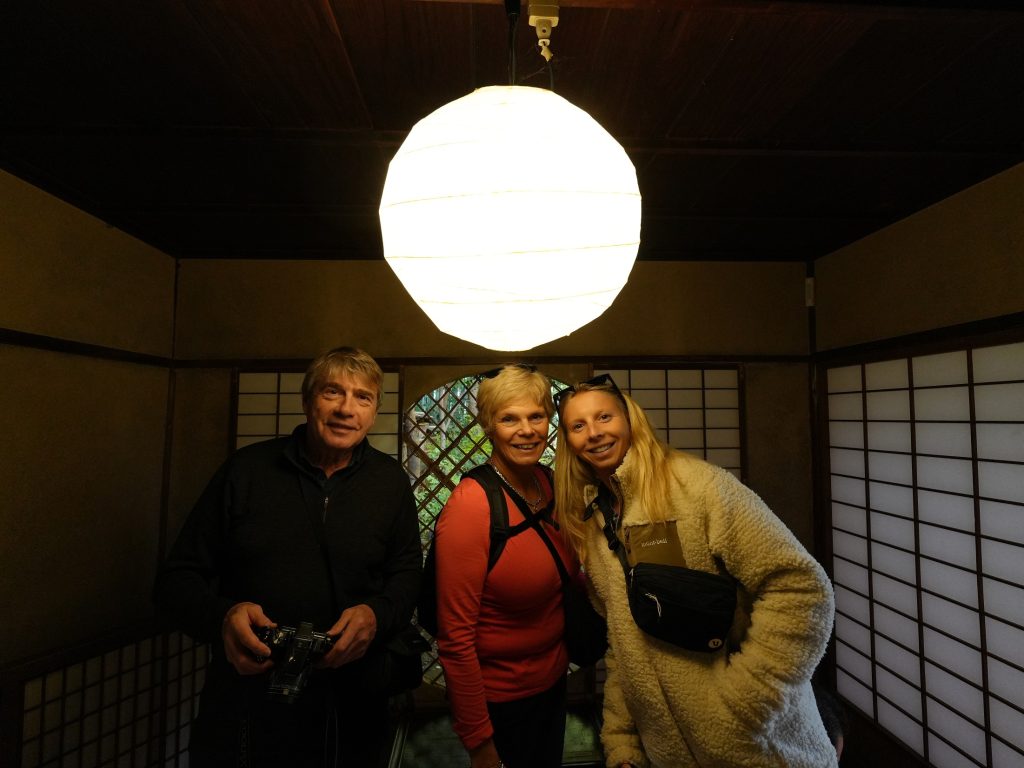 Kyoto in One Day: Hotel Kiyomizu Kyoto & Senkoji　by walking