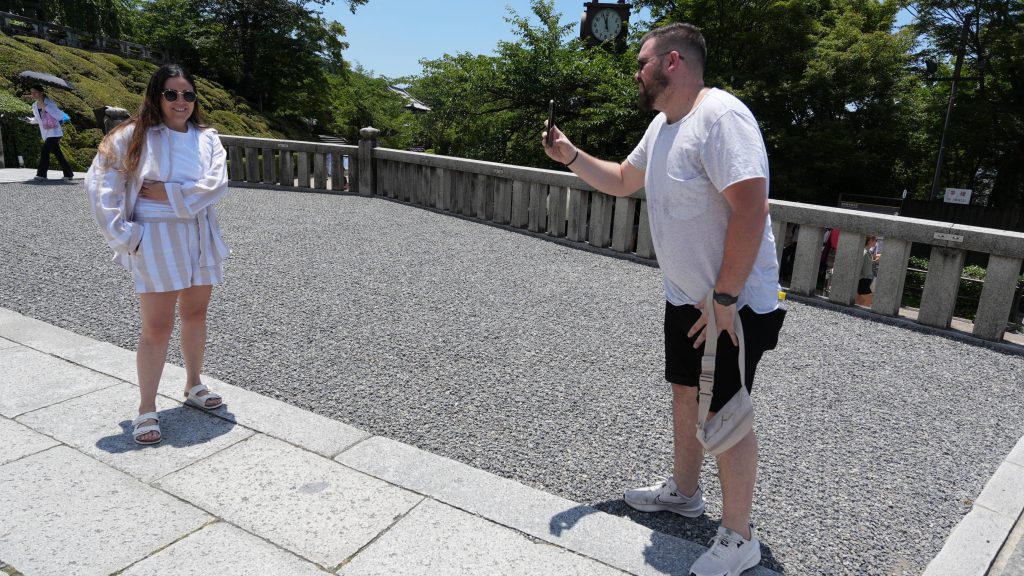 Kyoto in One Day: Kyoto Station & Togetsukyo by walking