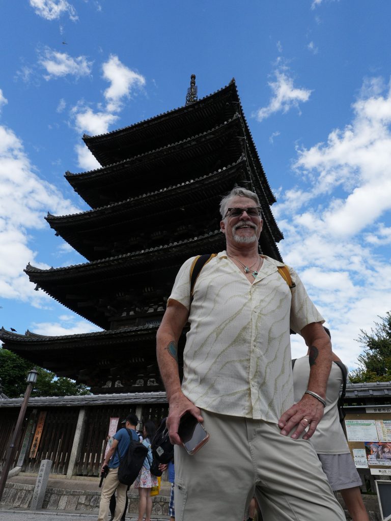 Kyoto in Half a Day: Fushimiinari by JR train & Kyoto Station by taxi