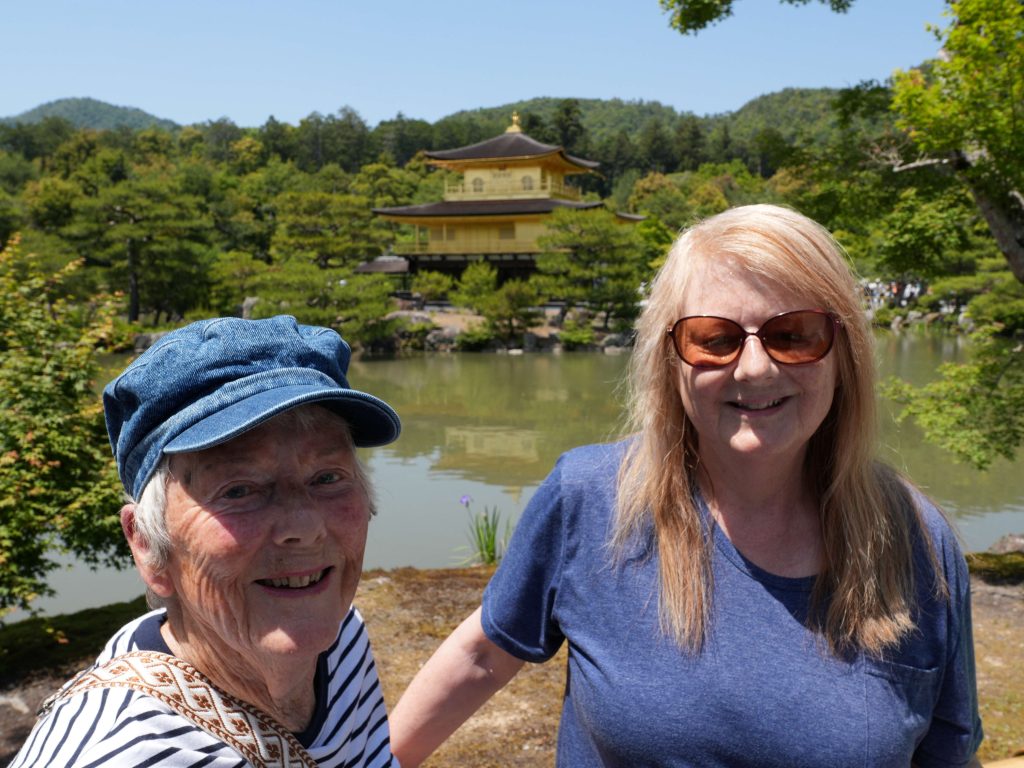 Kyoto in One Day: Hotel Gracery Kyoto Sanjo & Fushimiinari by taxi
