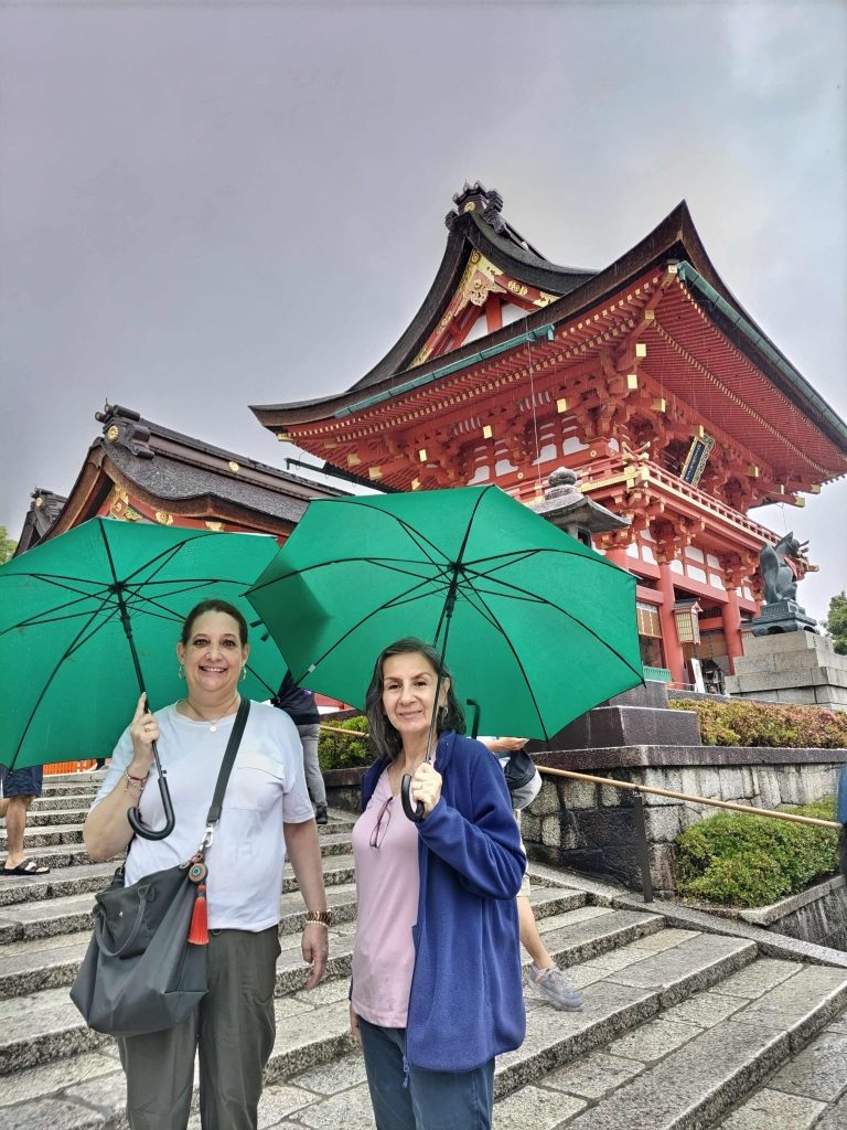 Kyoto in Half a Day: Nijo Castle & Fushimi Inari Taisha Shrine