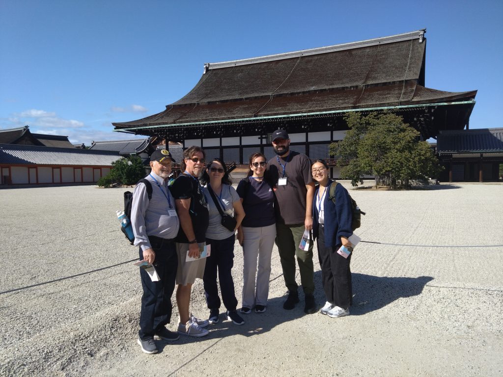 Osaka in One Day: to 11:30    Gion & to 13:20    Nishiki Market