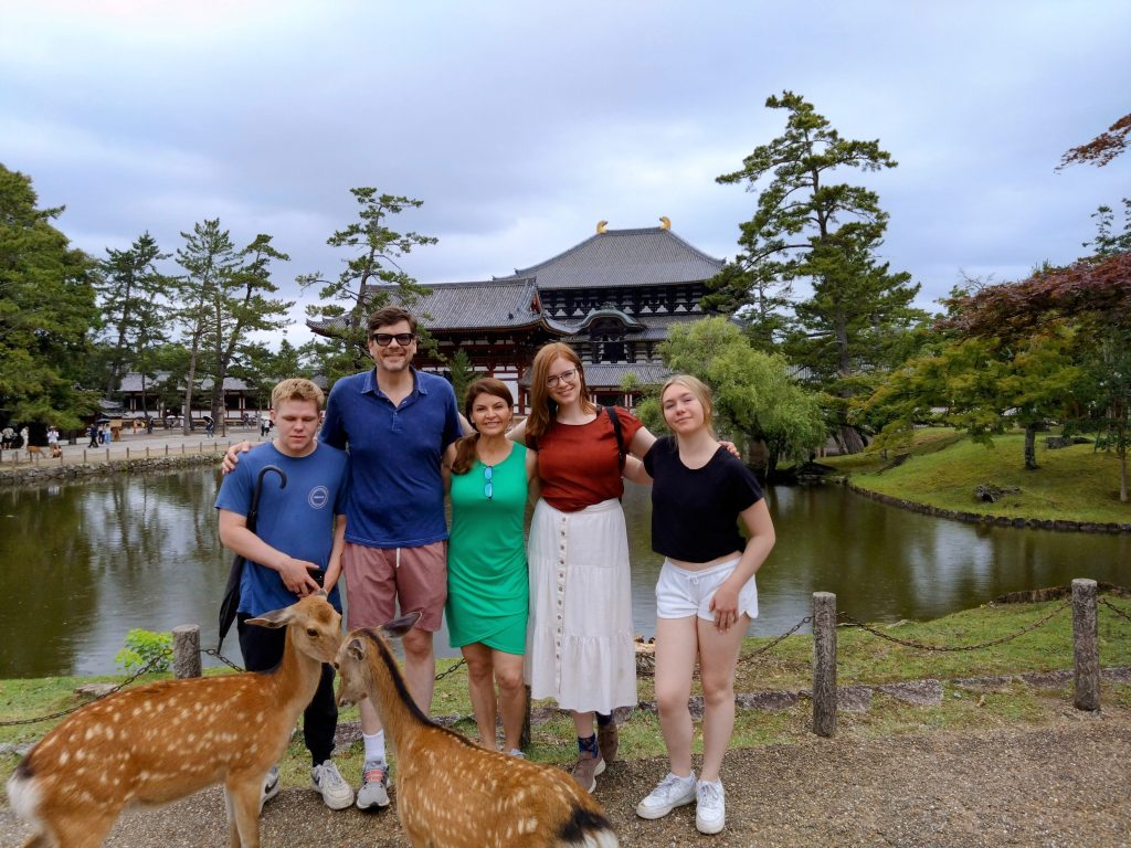 Osaka: to 11:15        Nara Park & to 13:00        Nara Park