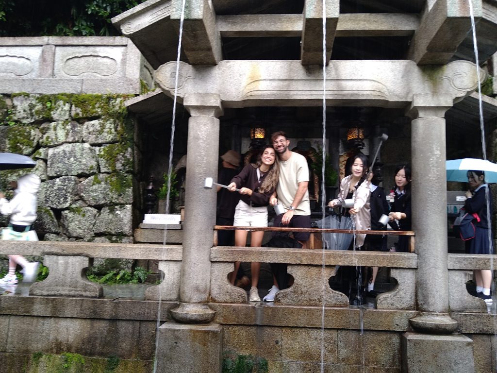 Kyoto in Half a Day: @ Kiyomizu-dera & @ Sanjusangendo