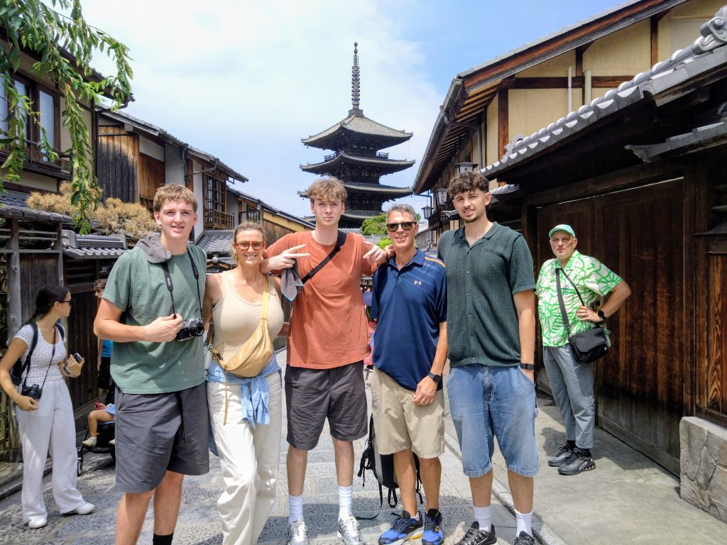 Kyoto in One Day: to 12:00   Gion & to 13:40    Nanzen-ji Temple
