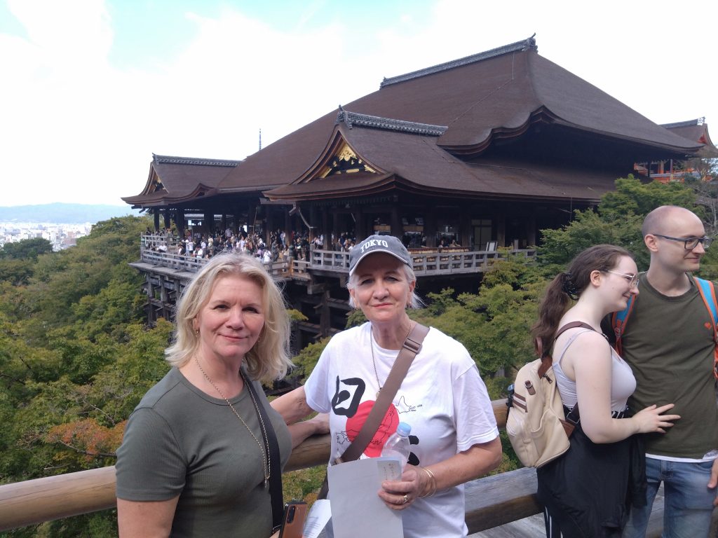 Kyoto in One Day: to 11:00      Kiyomizu-dera
