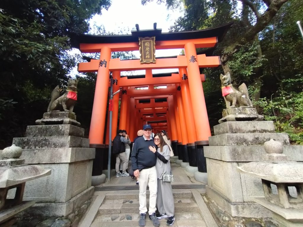Kyoto: to 11:20   Kinkaku-ji Temple & to 12:00   Ryoan-ji Temple