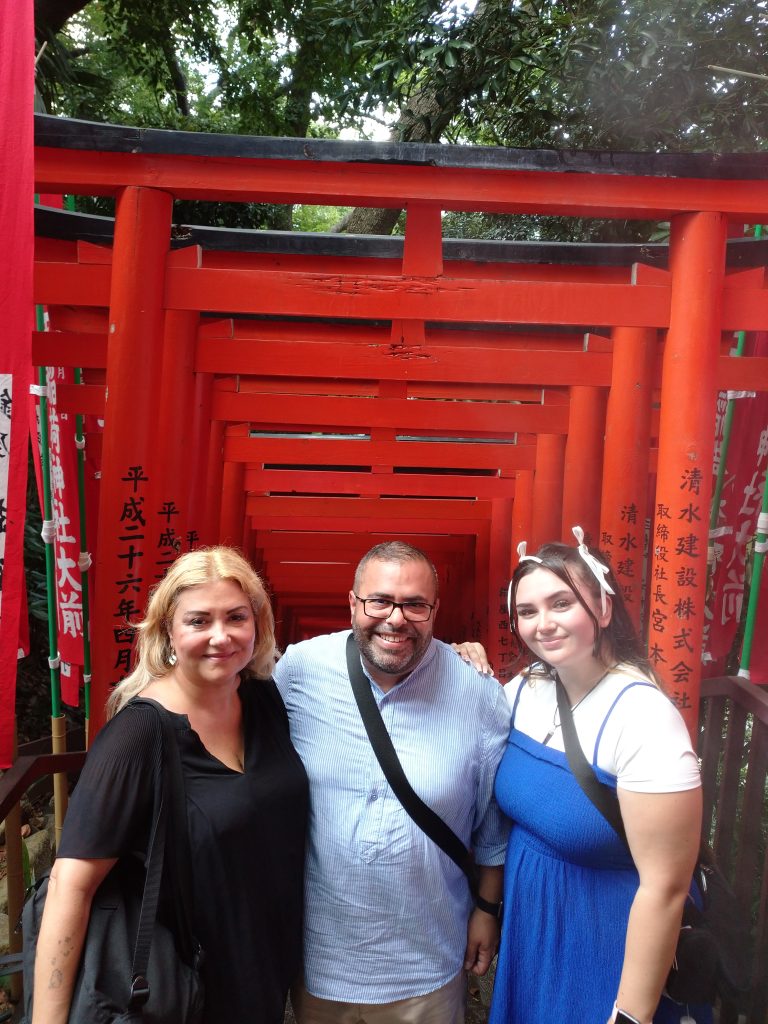 Tokyo in Half a Day: ①HIE SHRINE & ④TOKYO CRUSE