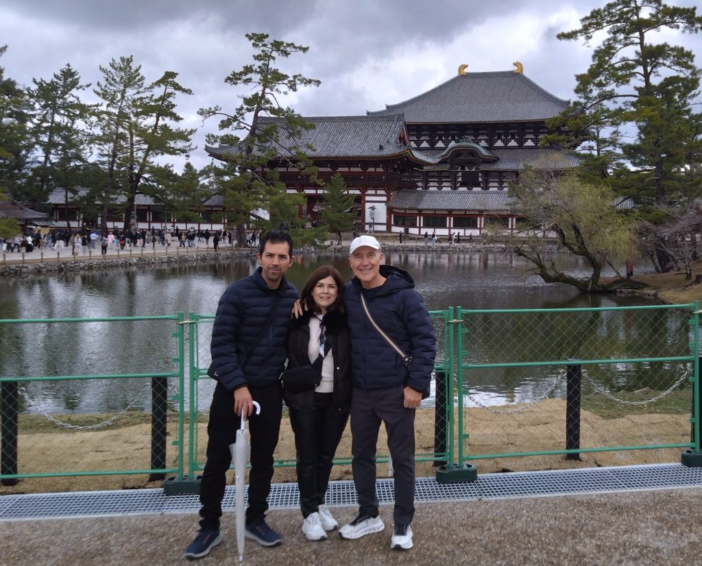 Kyoto: to 11:20  Kofuku-ji Temple & to 14:35  Lunch at Tenkaippin