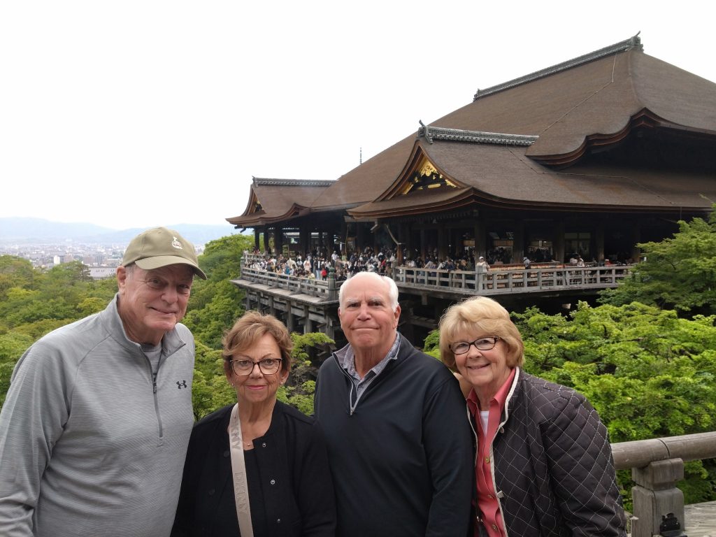 Hyogo in One Day: to 12:10     Yasaka Shrine & to 16:00    Nijo Castle