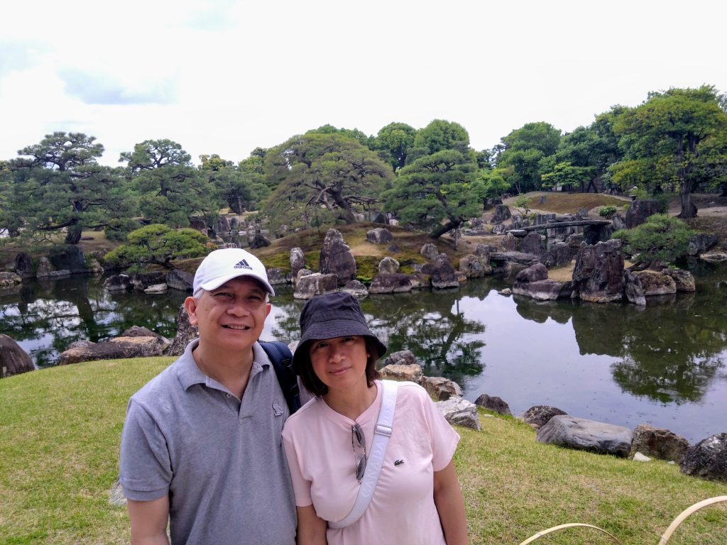 Osaka in One Day: to 12:00   Nijo Castle & to 17:40   Nishiki Market