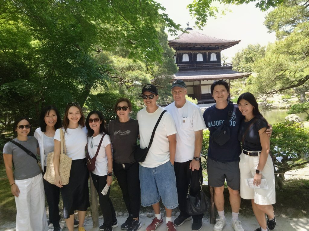 Kyoto: to 12:30    Ginkaku-ji & to 13:40    Kinkaku-ji
