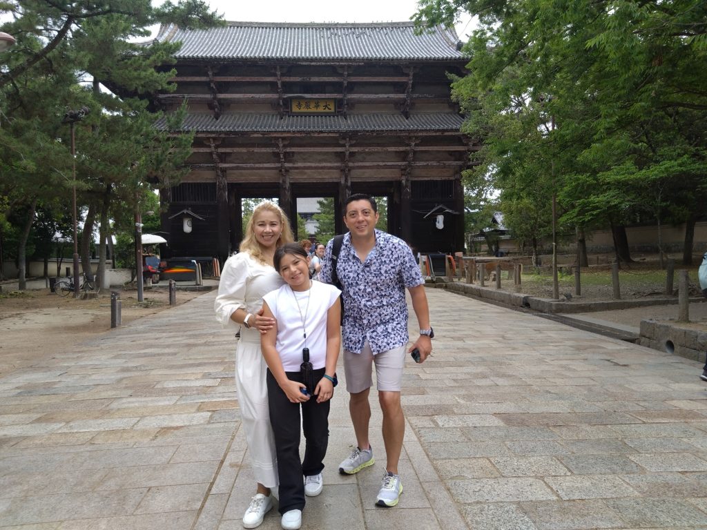 Osaka: to 11:00  Kofuku-ji Temple & to 15:50    Heijo Palace Ruins