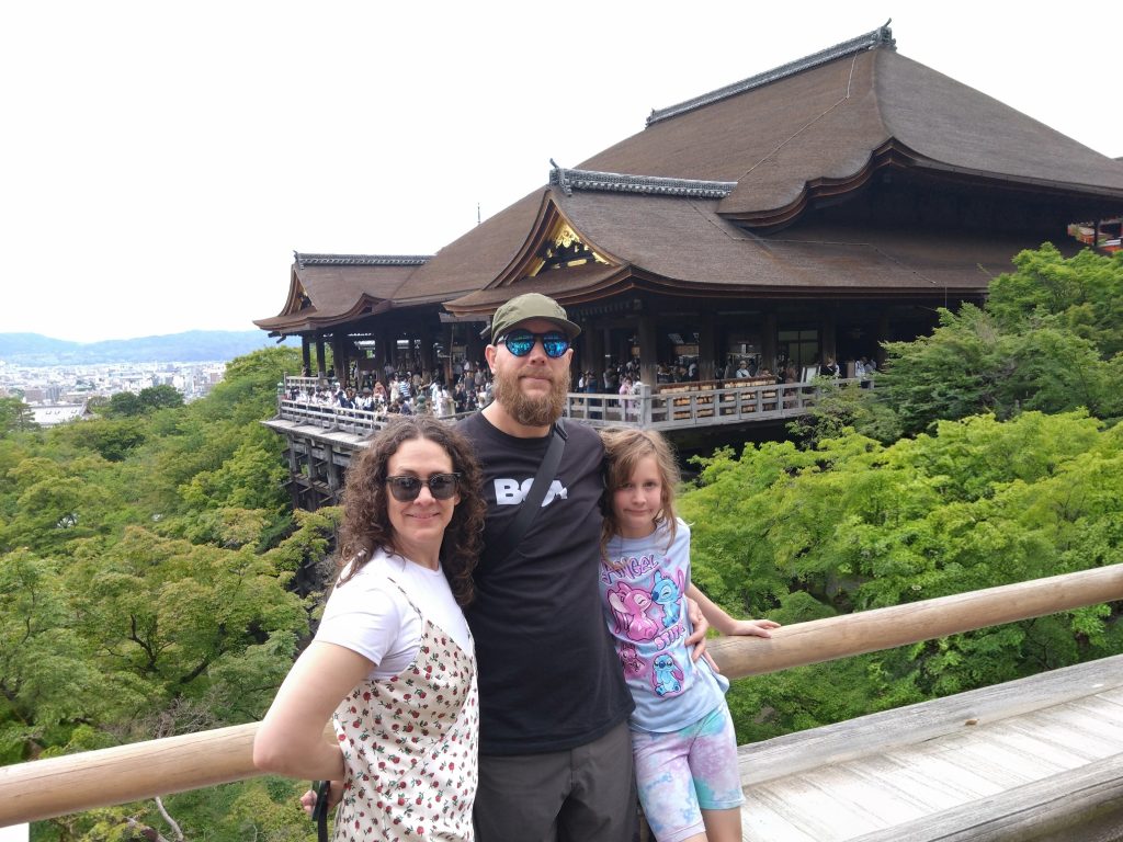 Kyoto: to 12:00   Kiyomizu-dera & to 14:40   Ginkaku-ji