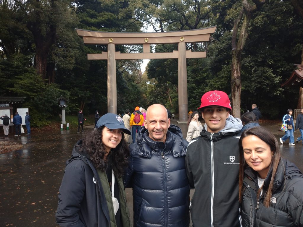 Tokyo in One Day: 2. MEIJI JINGU SHRINE & See off at the Tokyo station