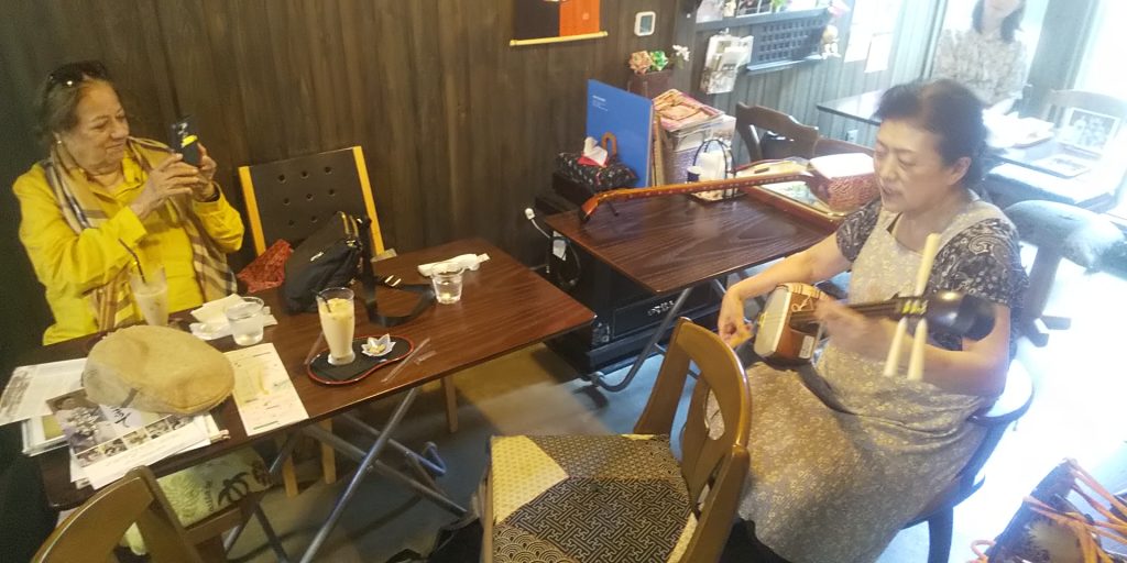 Gifu in Half a Day: Take a break at a coffee shop
