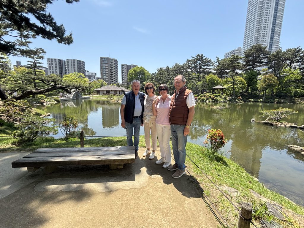 Hiroshima: Tour Shukkeien Garden & Hondori