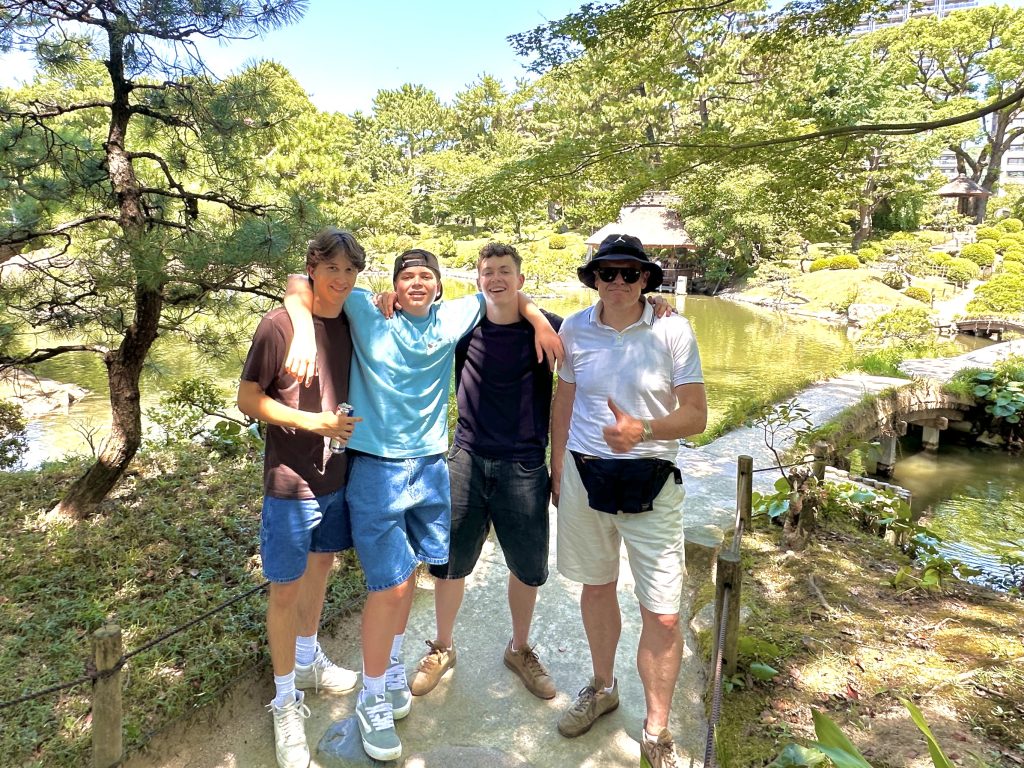 Hiroshima & Miyajima in 1 Day: Private Tour