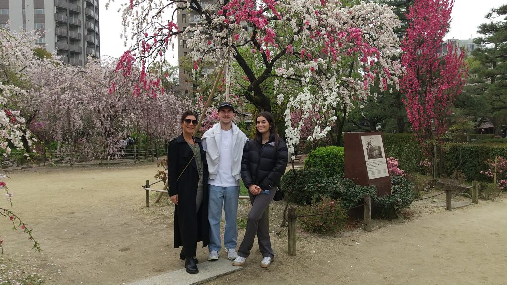 Hiroshima: Shukkeien Garden & Peace Memorial Museum