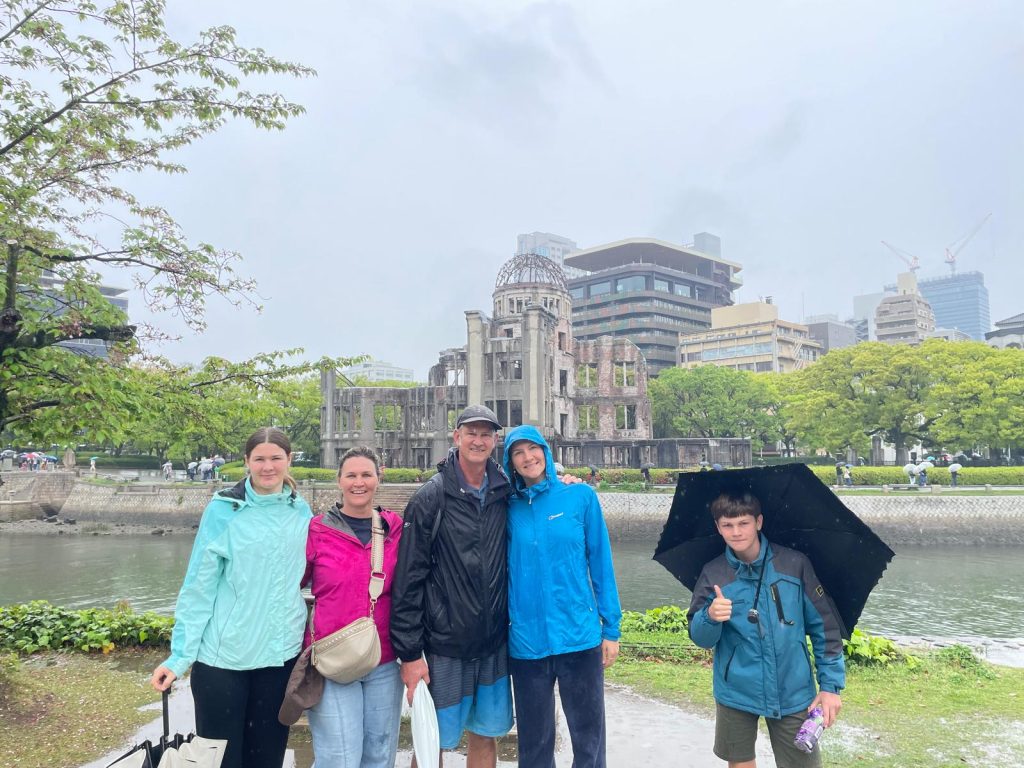 Hiroshima: Enter the museum