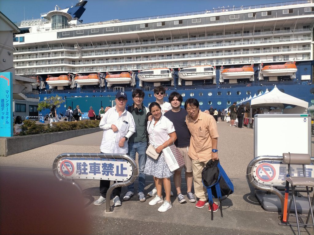 Shizuoka: leave the port & leave the mall for the port