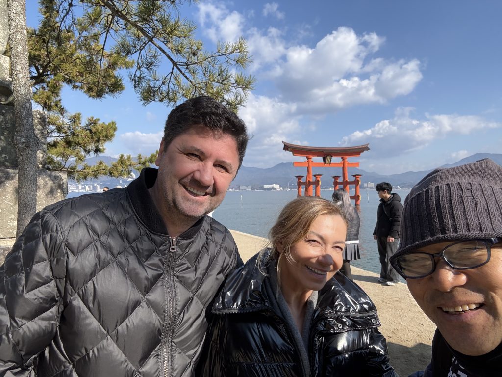 Hiroshima in One Day: Miyajima & Hiroshima Peace Park
