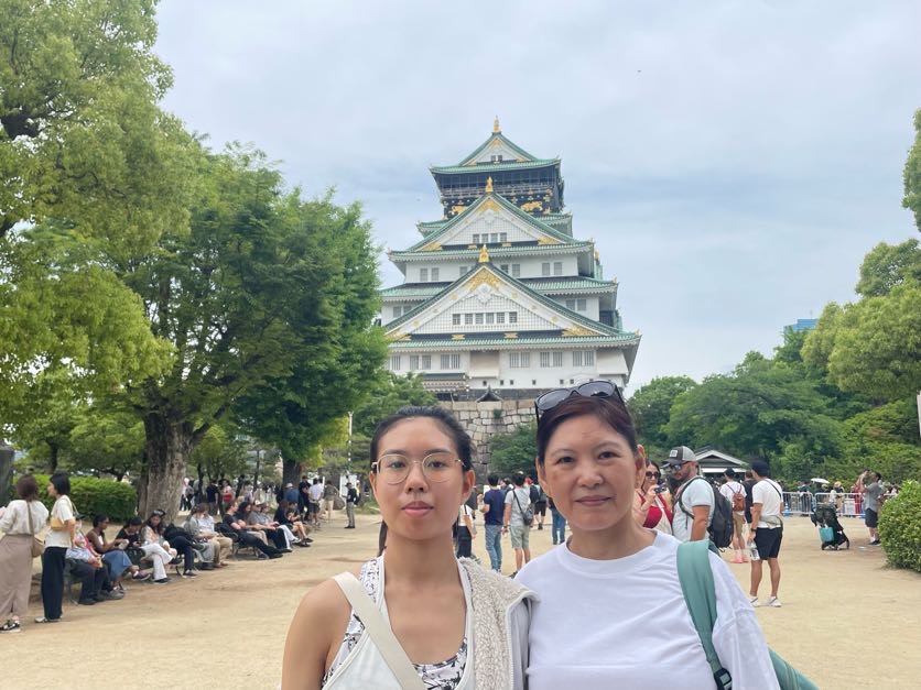 Osaka in Half a Day: Osaka Castle Park sightseeing