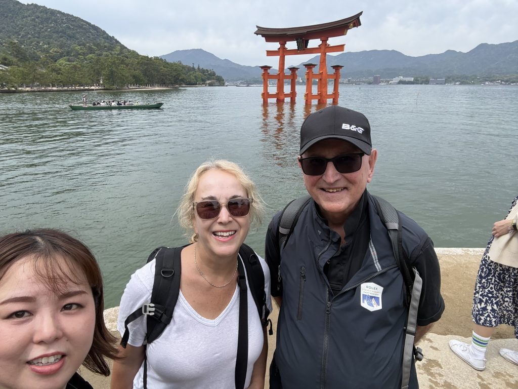 Hiroshima in One Day: Board JR & Board Shinkansen