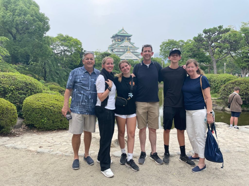 Osaka in One Day: Osaka Castle Museum & Kuromon Market