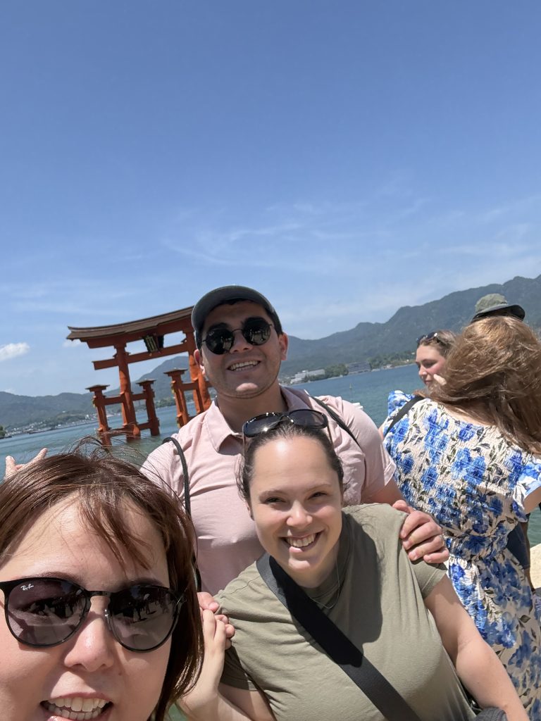Hiroshima in One Day: Board JR & Buy Shinkansen tickets