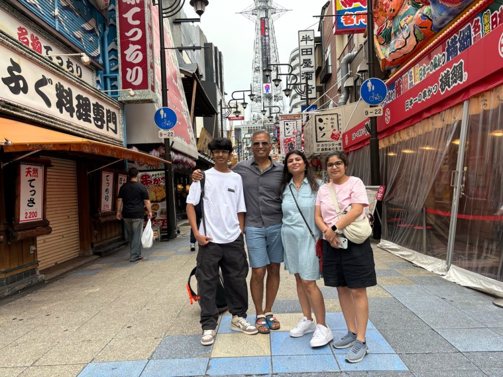 Osaka in One Day: Namba Yasaka Shrine & Umeda Sky Building