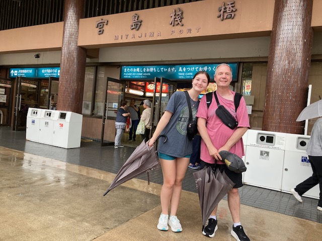 Hiroshima in Half a Day: /3:35 Miyajima Ferry & /4:35 Miyajima Ferry