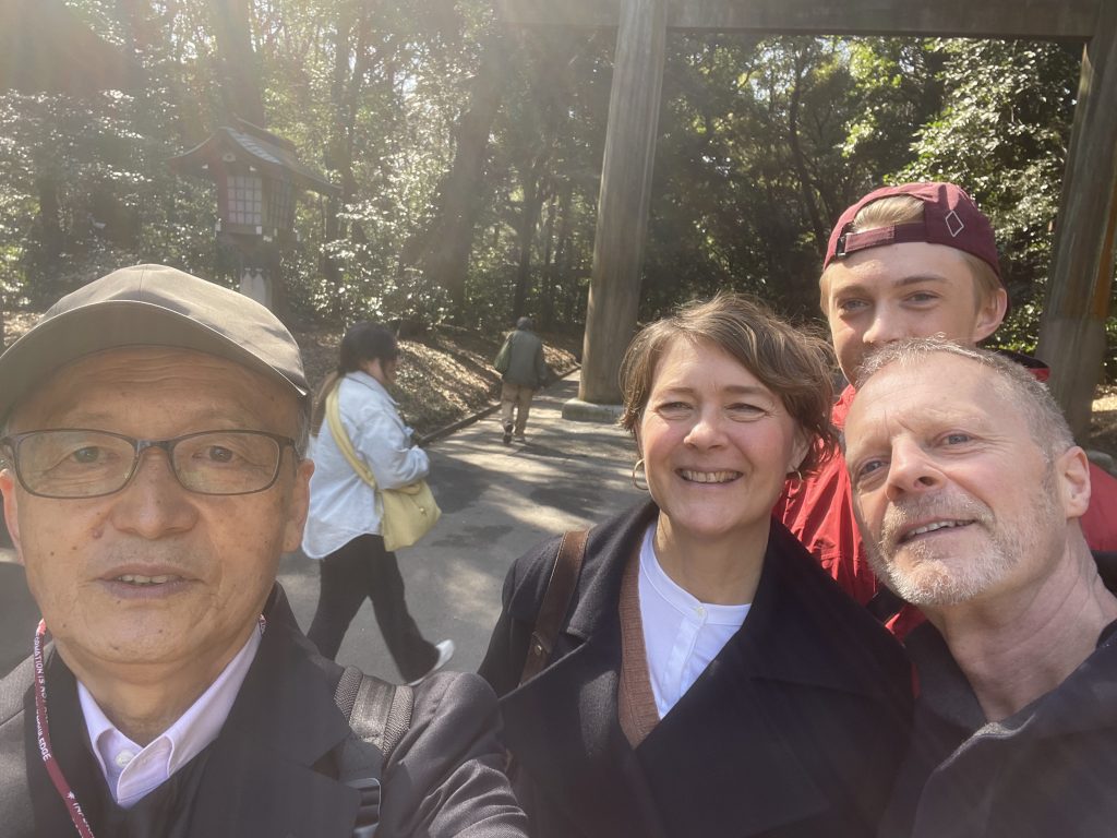 Tokyo in Half a Day: Meiji Shrine　Visit