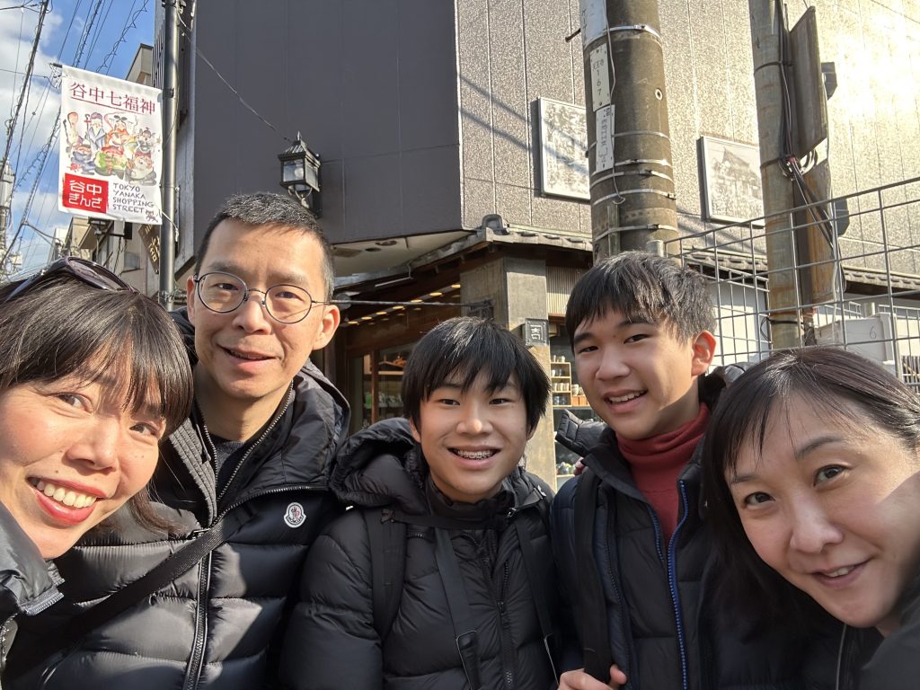Tokyo in Half a Day: East Gardens Otemon Gate & Yanaka Ginza