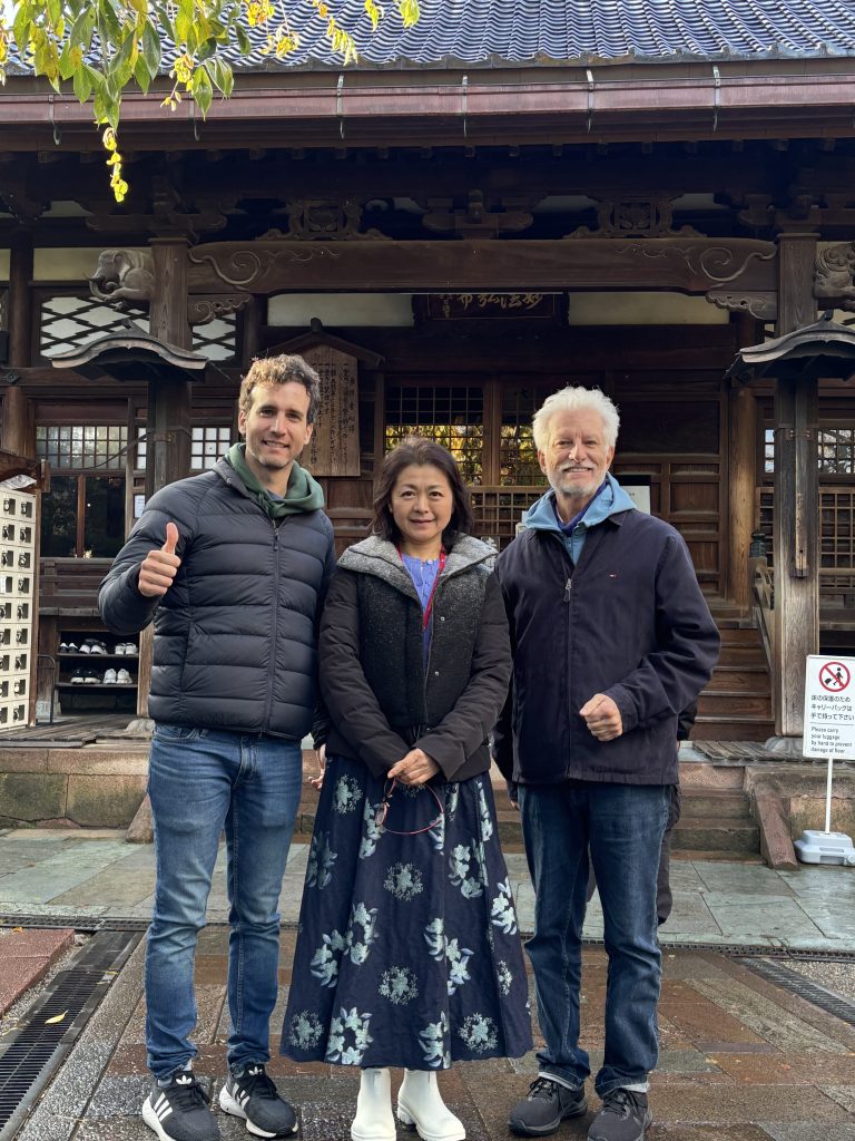 Ishikawa: Hotel Sanraku & Myoryuji Temple